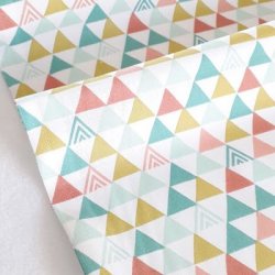 Tissu coton triangles pastel ( ! défaut ! )