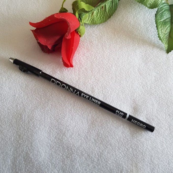 Crayon Eye liner waterproof 24h couleur